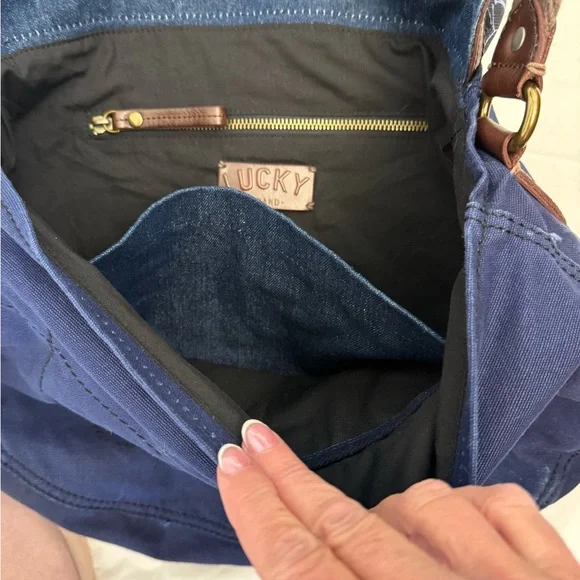 Lucky Brand Denim Floral Crossbody Messenger Bag Boho Navy - Picture 5 of 6